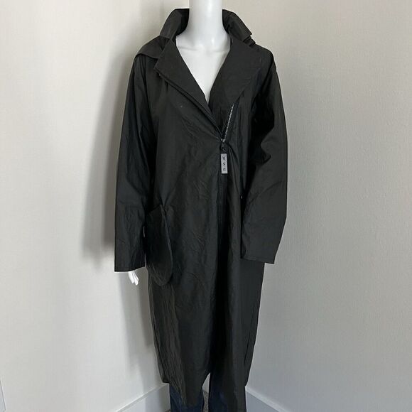 XYZ Xiaoyan Lin Women Coat Size L Black Lightweight Crinkle Floral Texture Hood